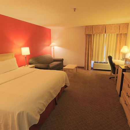 Days Inn By Wyndham Calumet Park מראה חיצוני תמונה