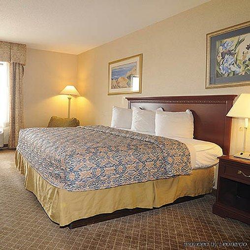 Days Inn By Wyndham Calumet Park מראה חיצוני תמונה