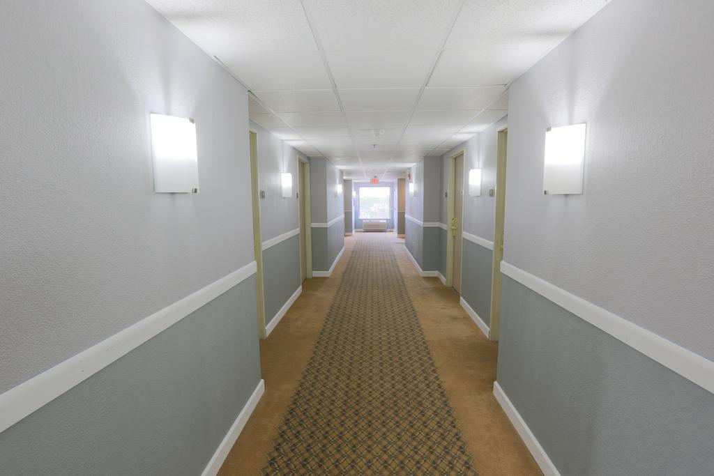 Days Inn By Wyndham Calumet Park מראה חיצוני תמונה