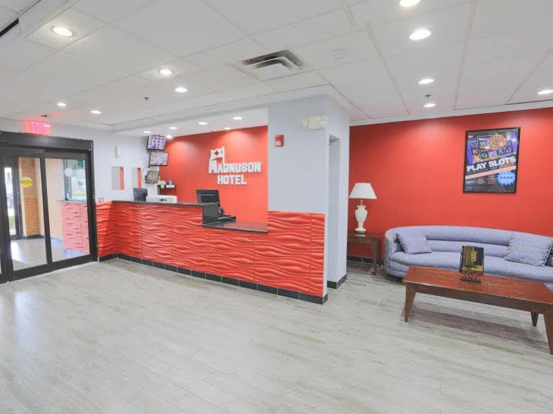 Days Inn By Wyndham Calumet Park מראה חיצוני תמונה