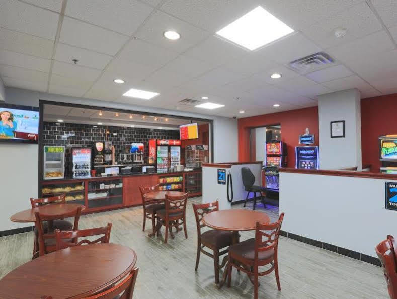 Days Inn By Wyndham Calumet Park מראה חיצוני תמונה